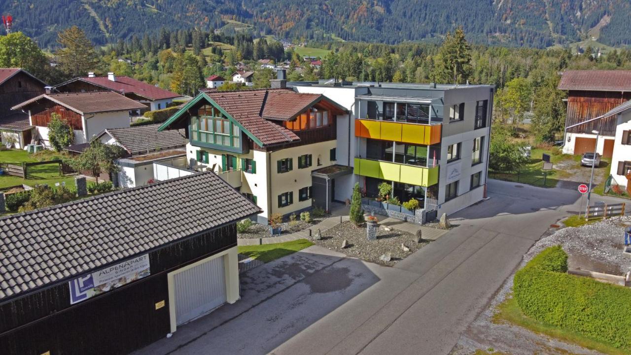 Alpenapart Singer Apartment Reutte Bagian luar foto