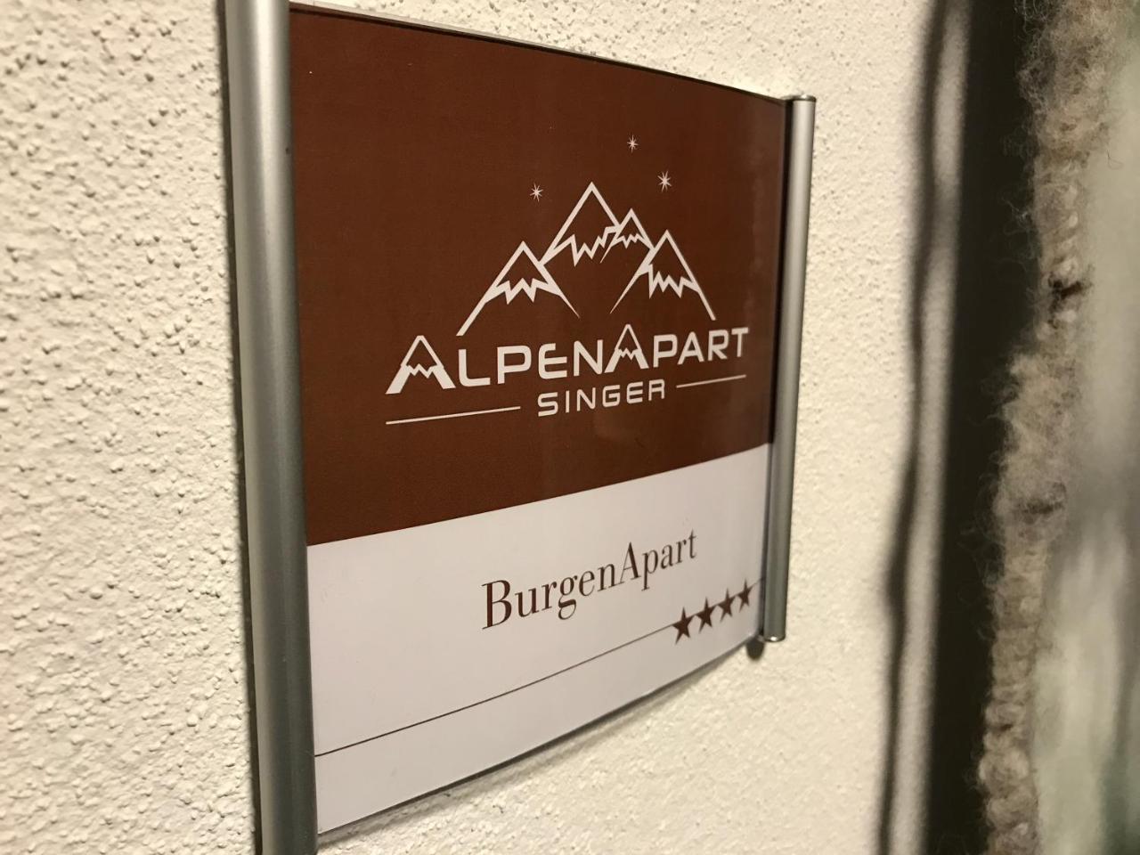 Alpenapart Singer Apartment Reutte Bagian luar foto